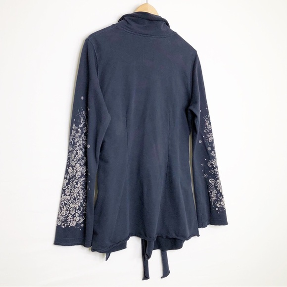 Lucky Brand Y2K navy blue graphic, print, two piece jogger set - Picture 7 of 13